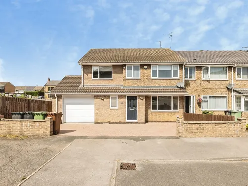 Oban Close, Tingley, Wakefieldphoto