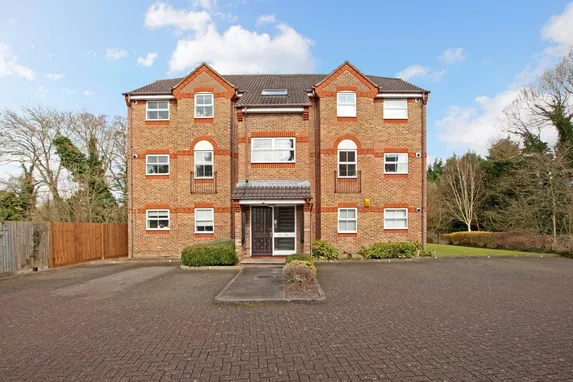 Salters Close Rickmansworth WD3