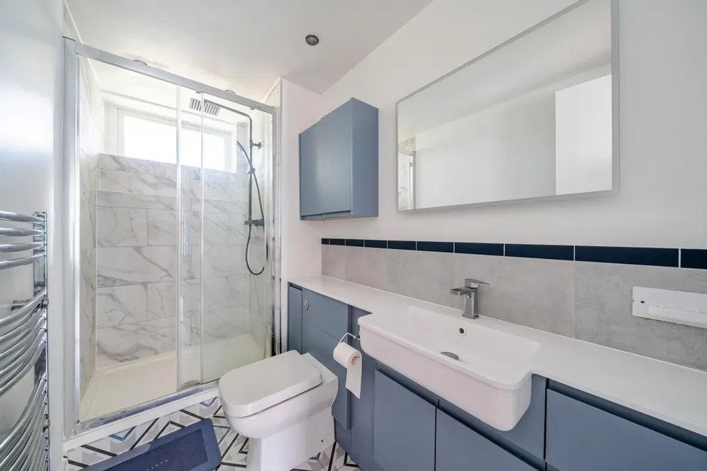 Tintern Close London SW15 photo 6