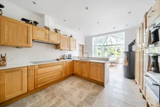 Highgate West Hill London N6 photo 7