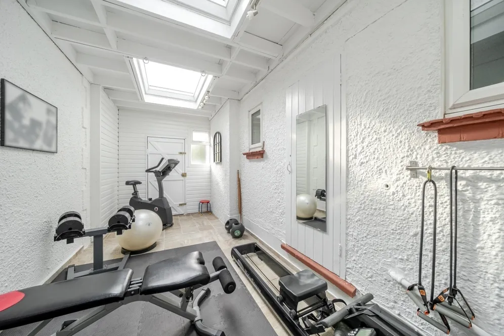 Highgate West Hill London N6 photo 9