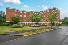 Bulstrode Court Gerrards Cross SL9 photo 21