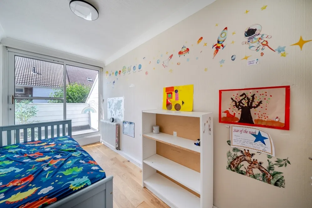 Tintern Close London SW15 photo 14