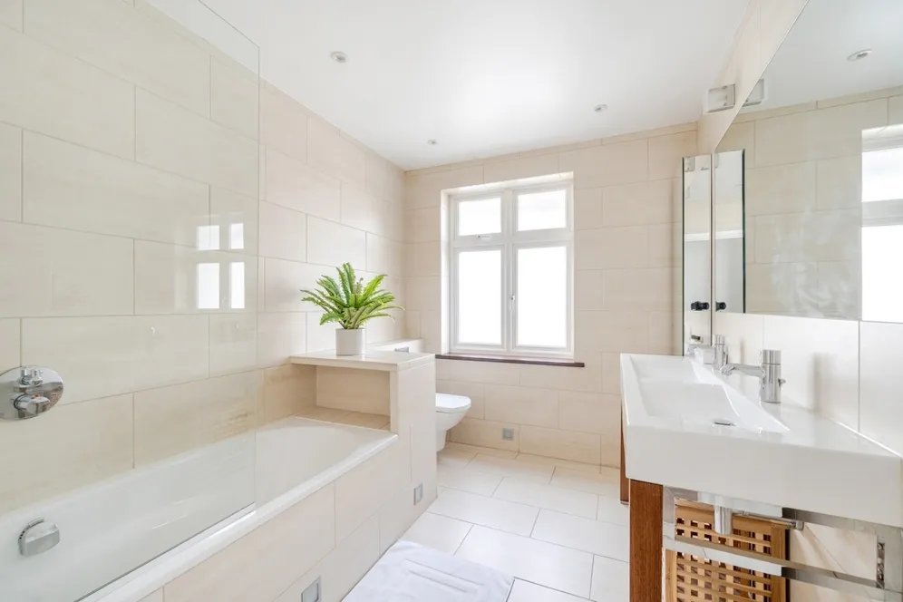 Highgate West Hill London N6 photo 17