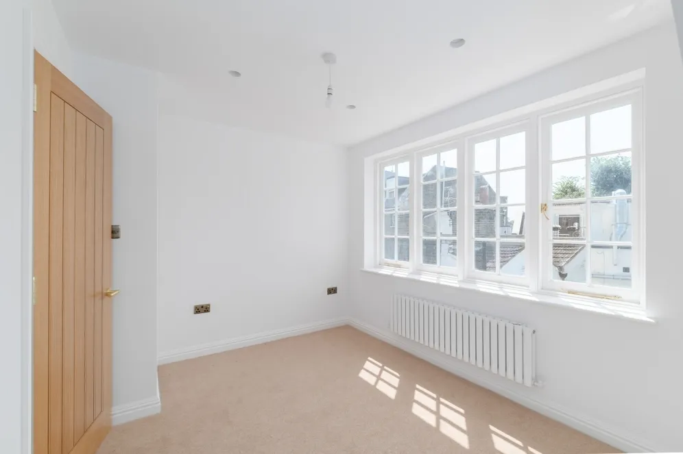 Blackheath Village SE3 photo 11