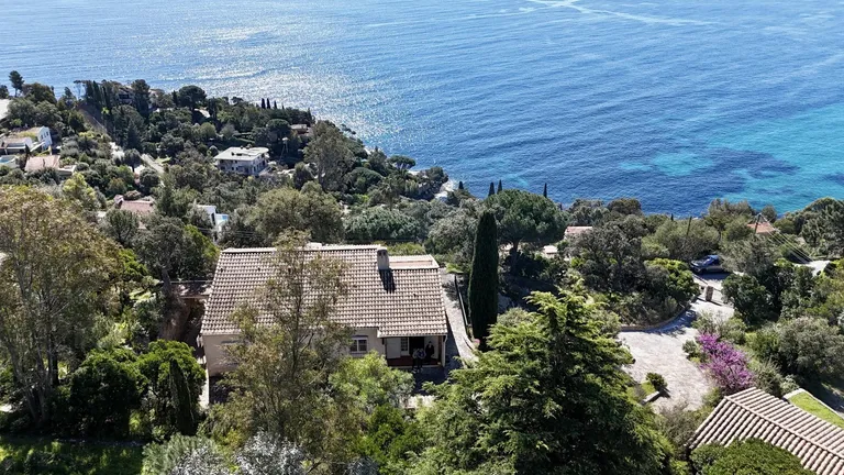 Rayol-Canadel-sur-Mer, 83820, France