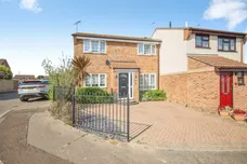 Siskin Close, Longridge, COLCHESTER