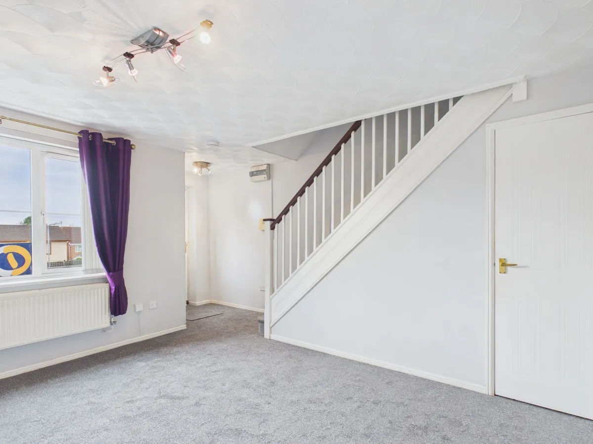 Trem Powys, Barry, CF63