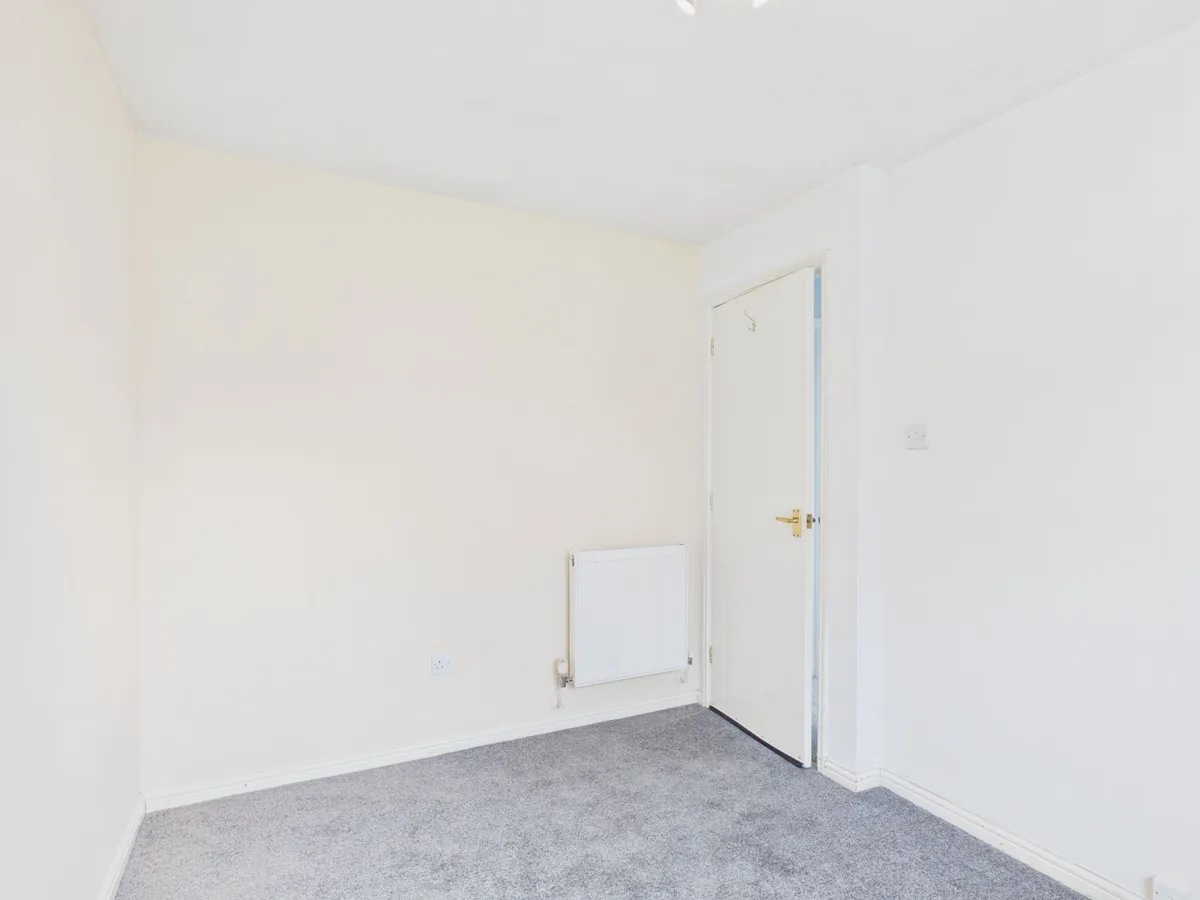 Trem Powys, Barry, CF63