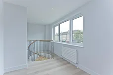 Claygate, ESHER