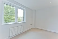 Claygate, ESHER