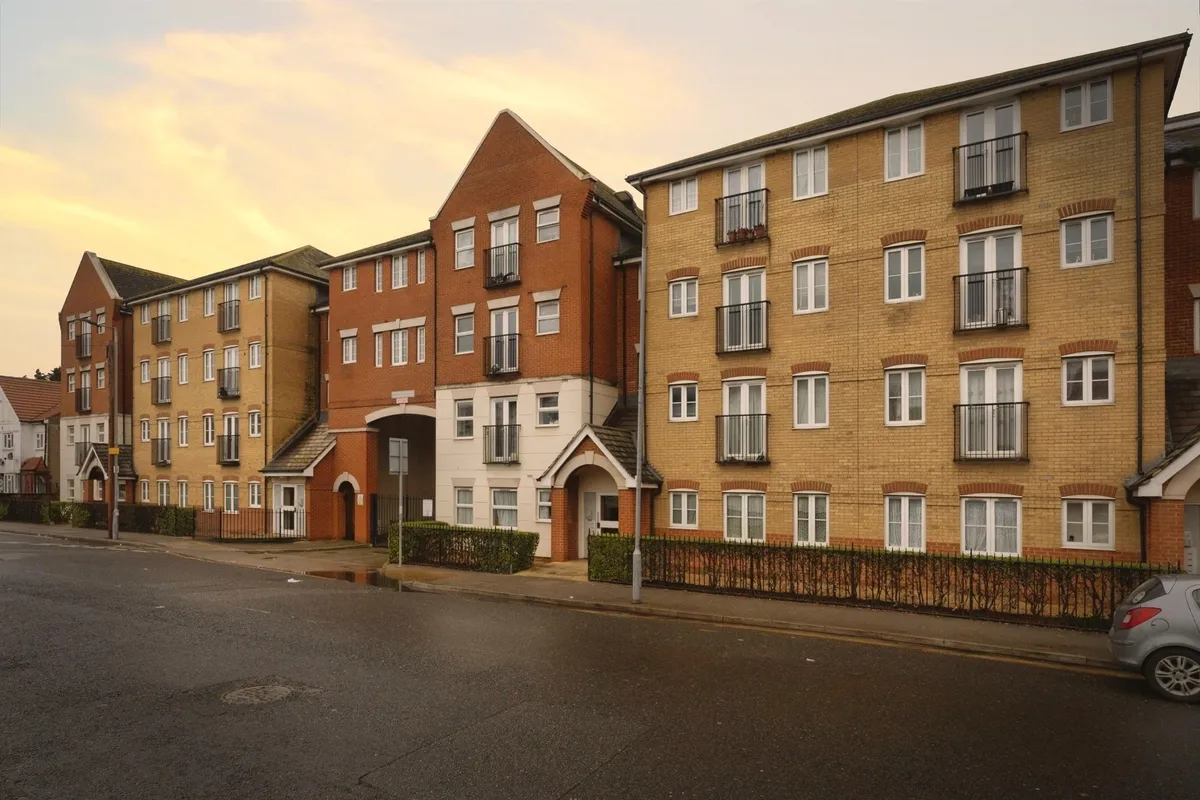 Tanner Street, Barking