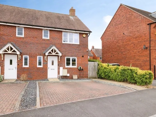 Edmund Way, Amesbury, Salisburyphoto