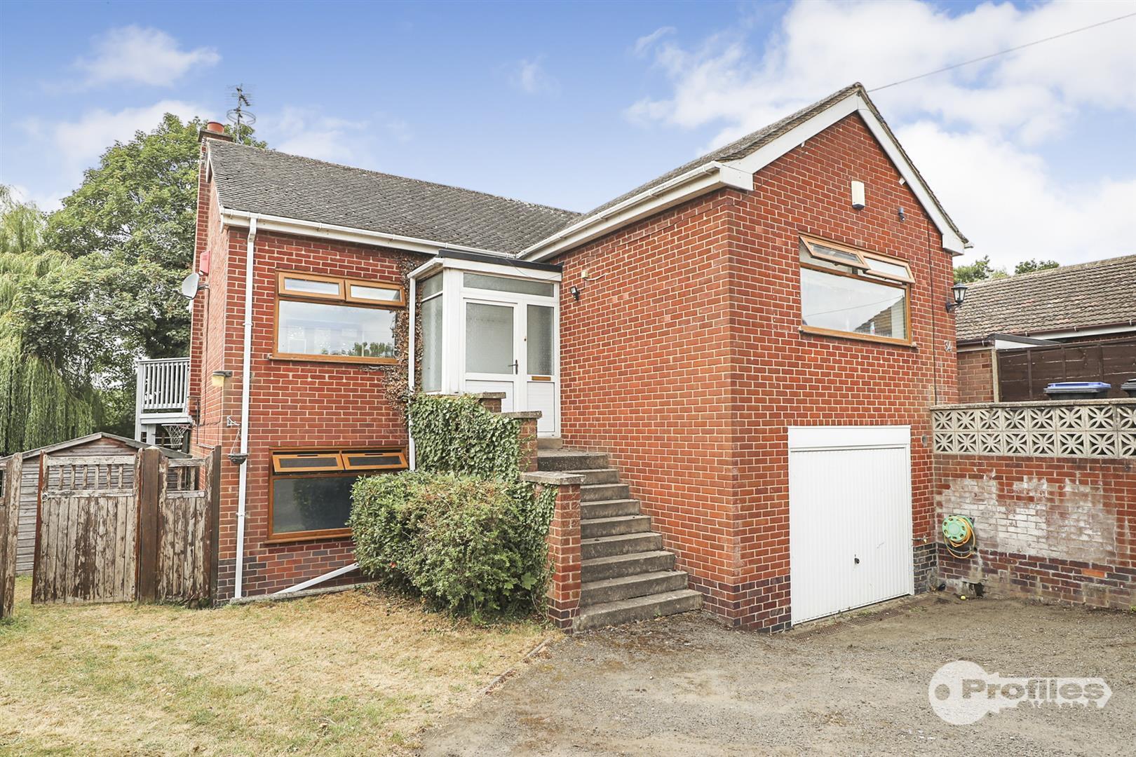 Denis Road, Burbage Image 1