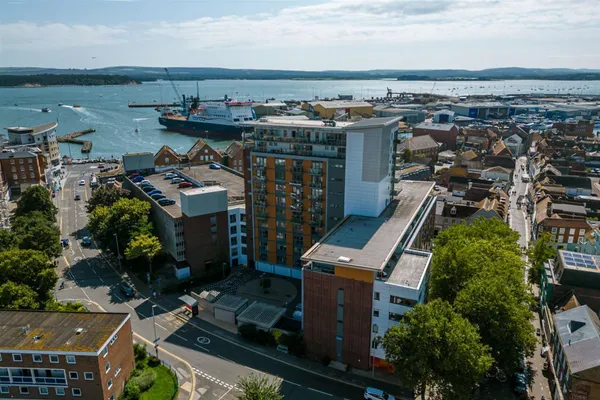Orchard Plaza, Poole