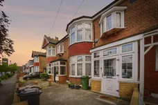 Ventnor Gardens, Barking