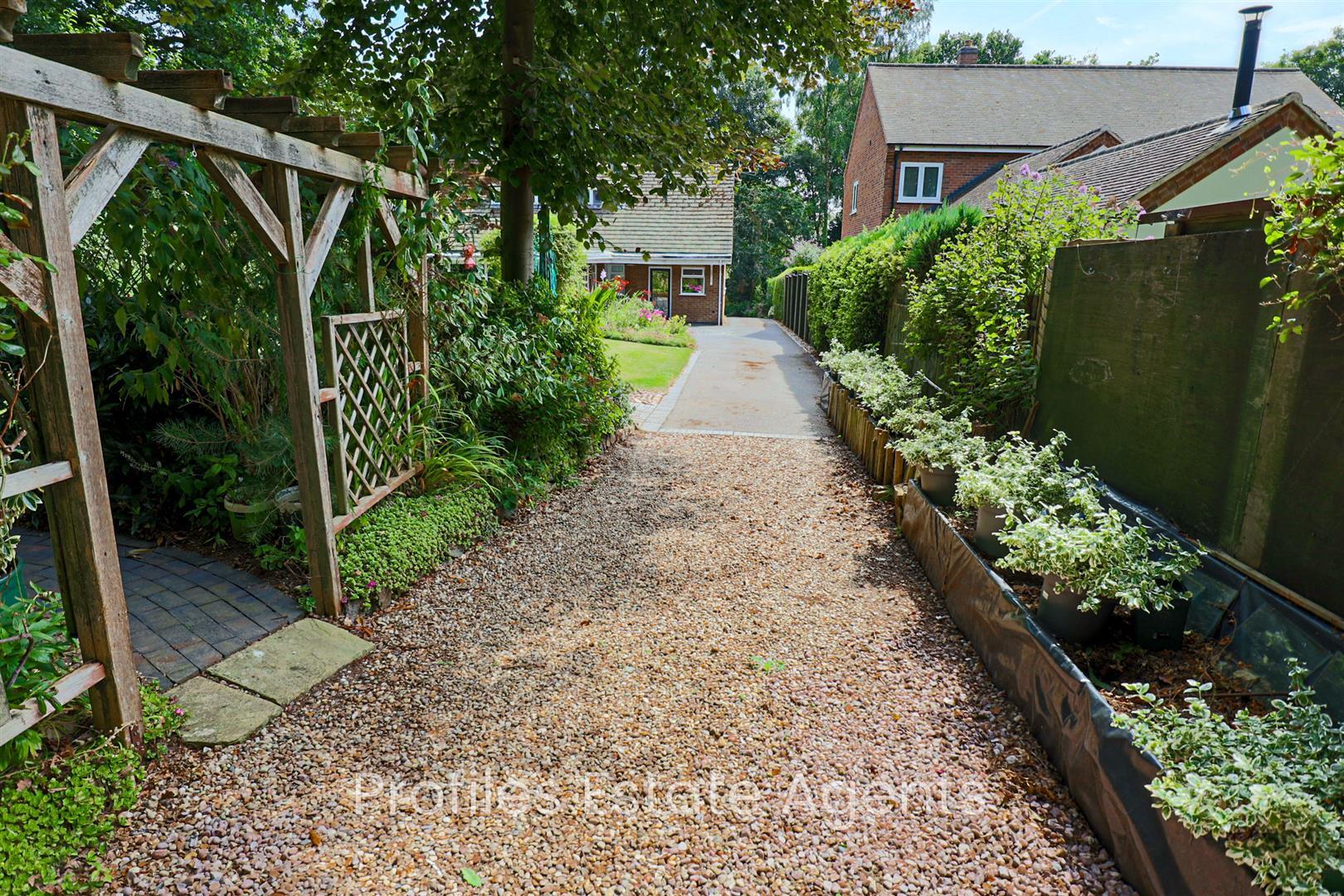 Station Road, Market Bosworth Image 28