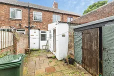 Lynton Cottages Bondgate, Selby