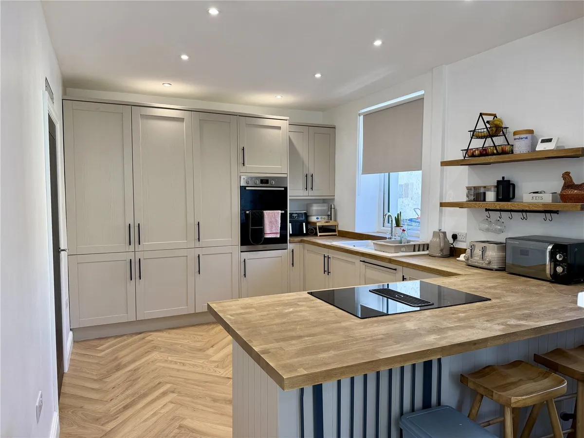 Thomas Street, Holyhead, Isle of Anglesey, LL65