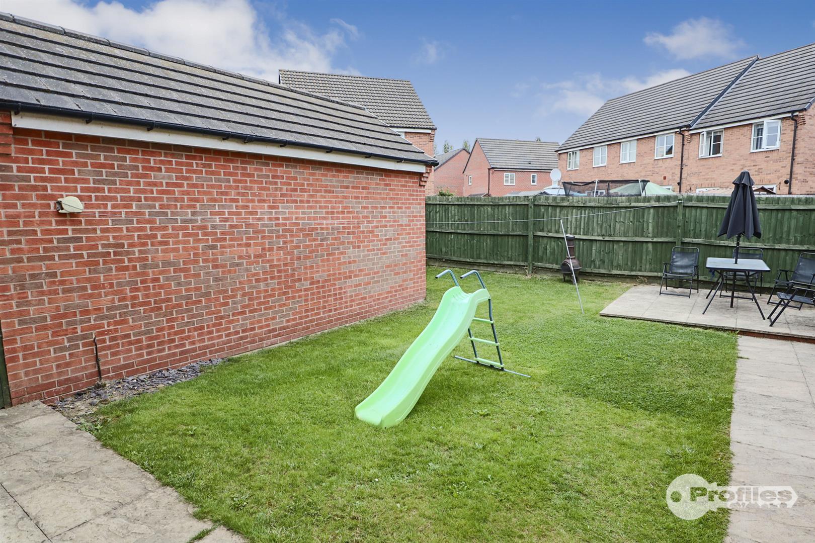 Slate Drive, Burbage Image 16