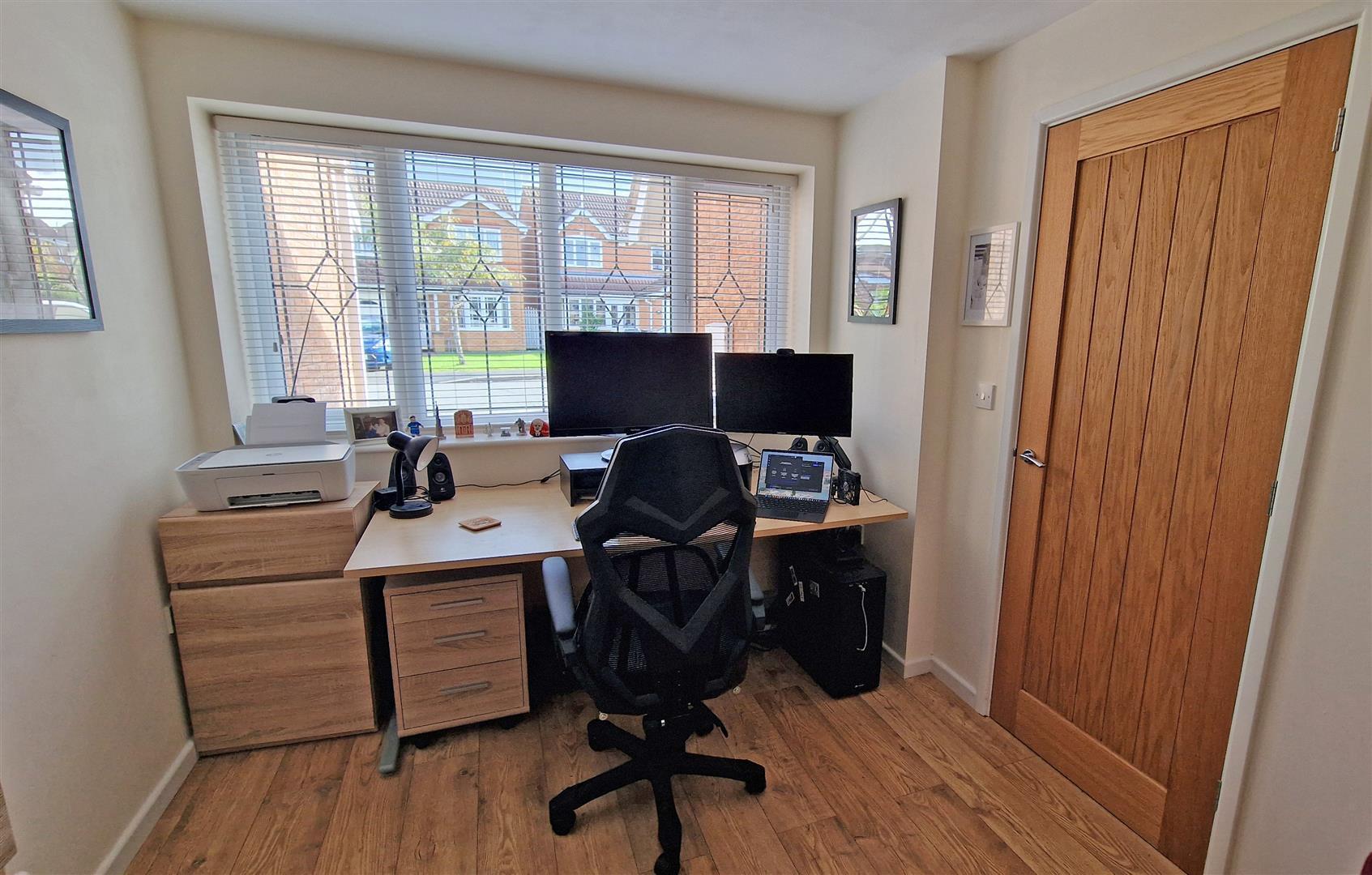 Windrush Drive, Hinckley Image 10