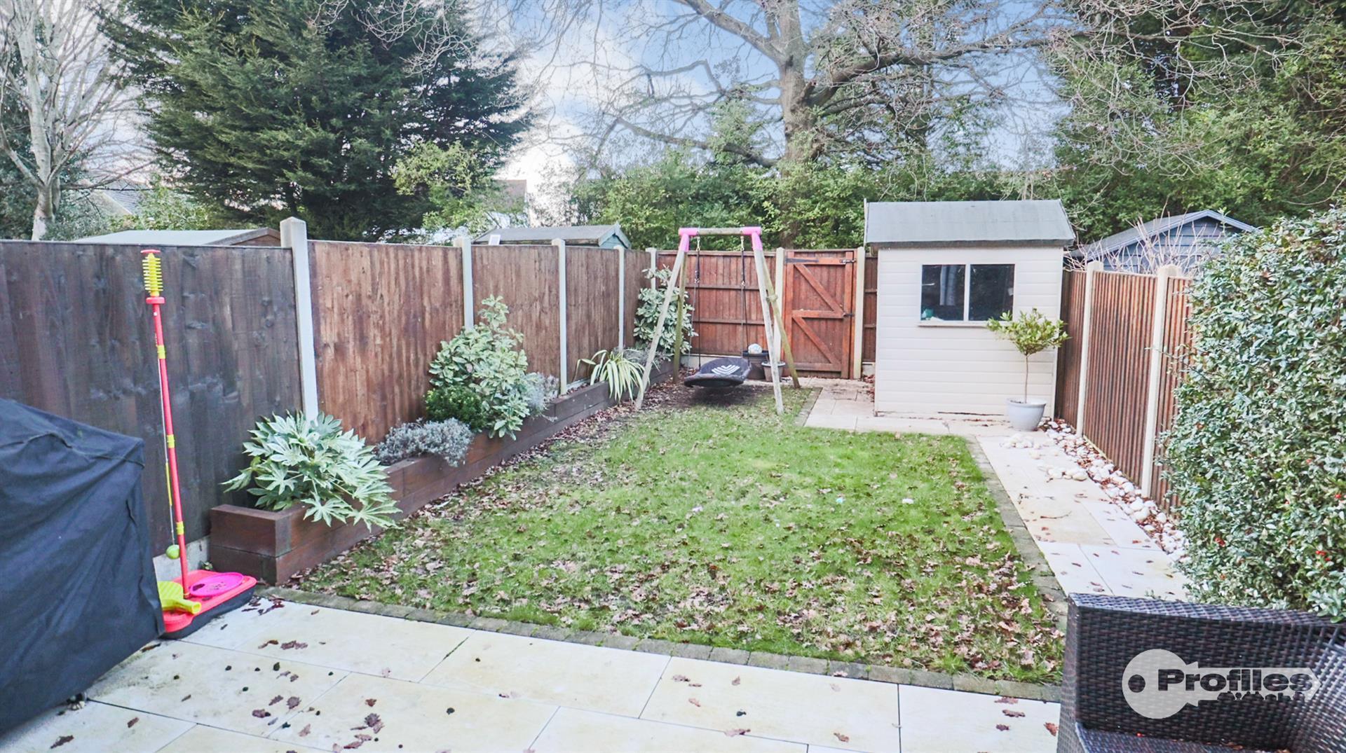 Wellington Close, Burbage Image 17