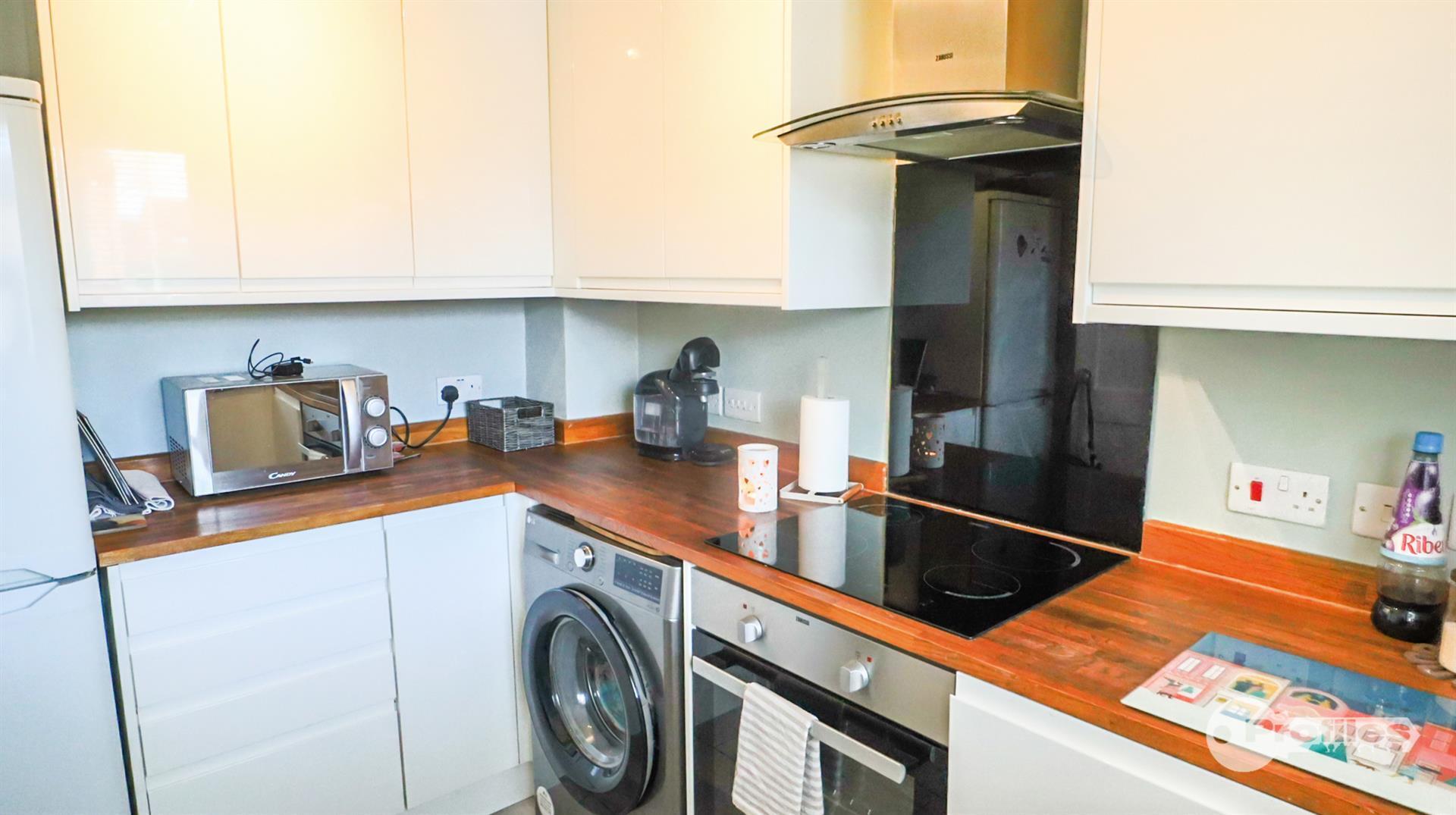 Dove Close, Hinckley Image 7