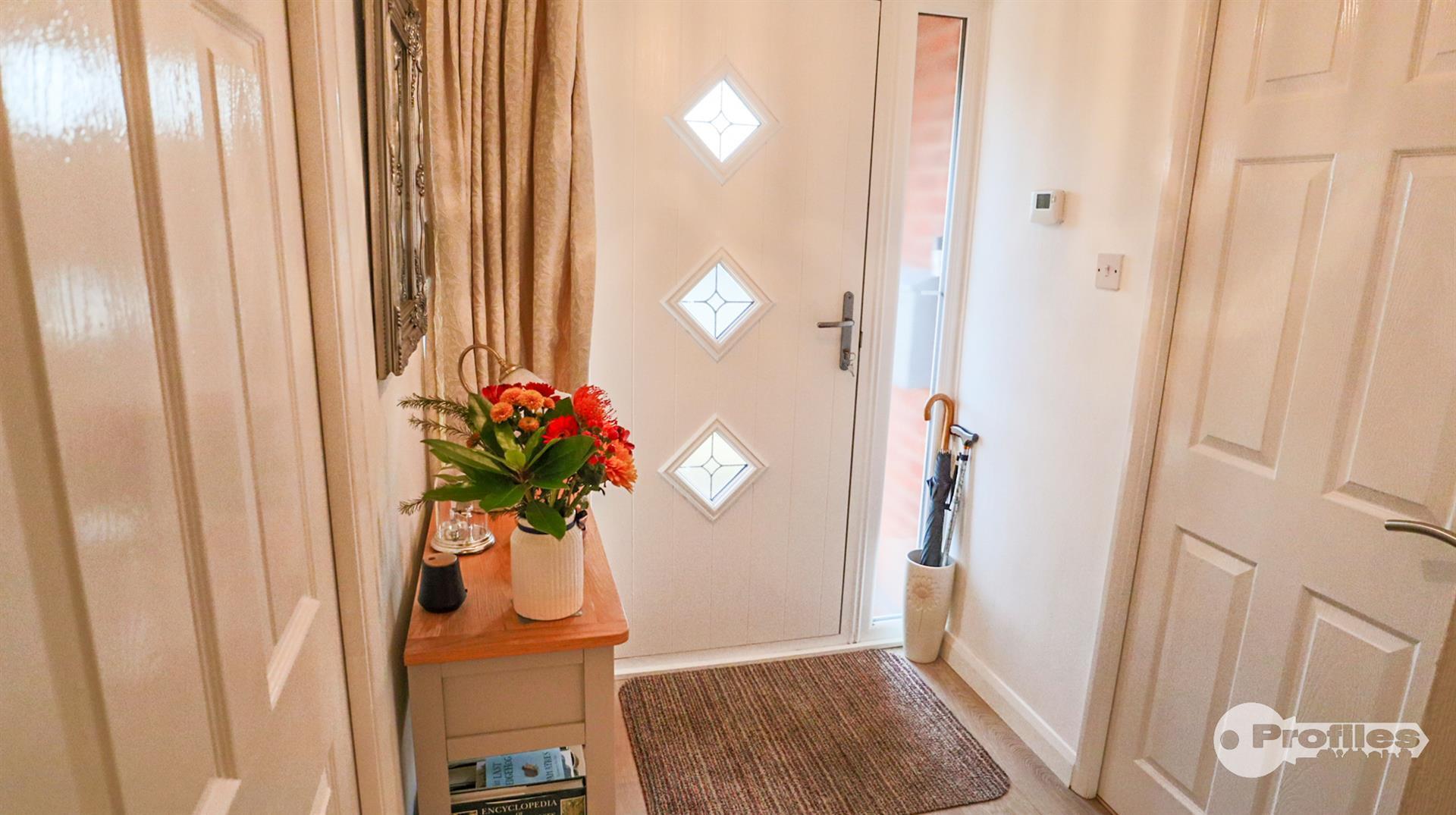 Lupin Close, Burbage, Hinckley Image 5
