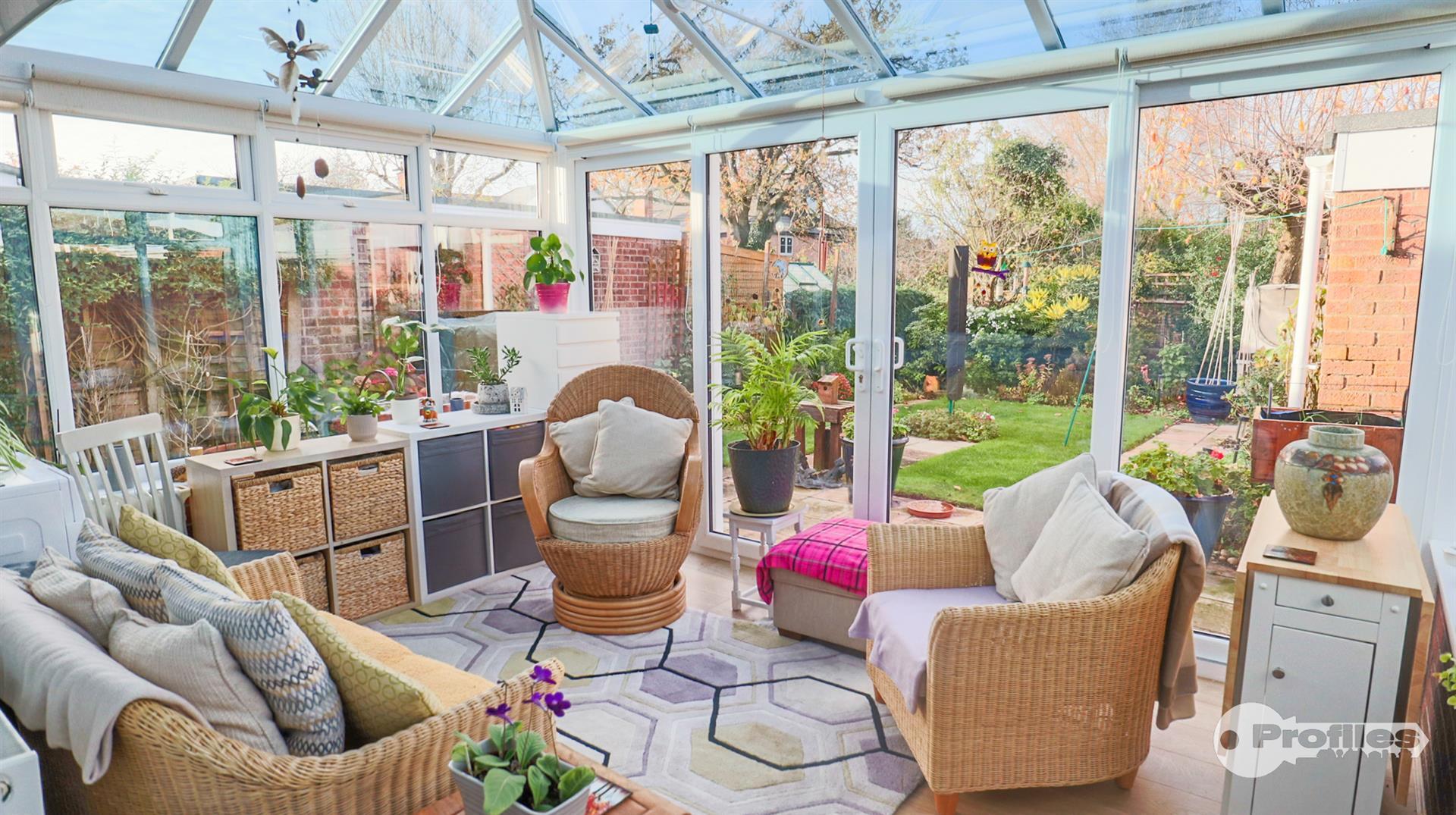 Lupin Close, Burbage, Hinckley Image 9