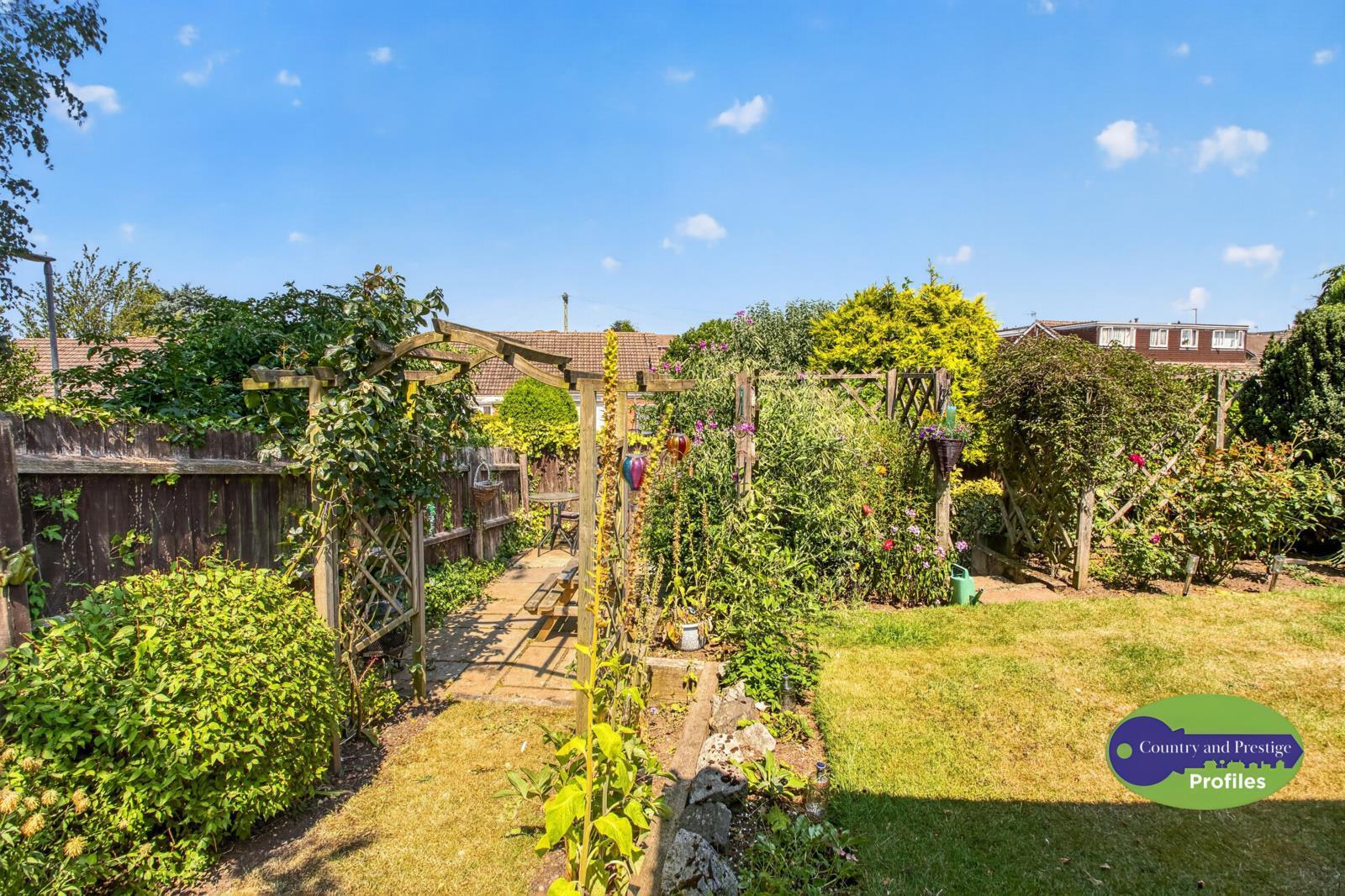 Kestrel Close, Burbage, Hinckley Image 4