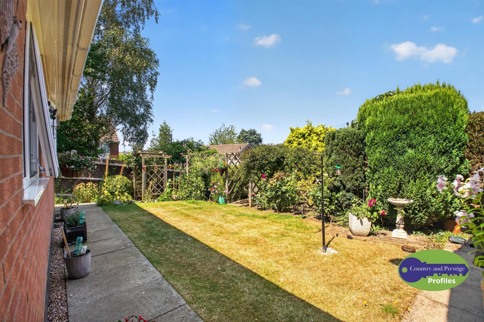 Kestrel Close, Burbage, Hinckley Image 28