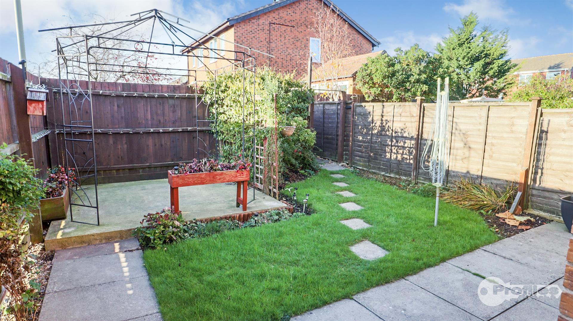 Freswick Close, Hinckley Image 4
