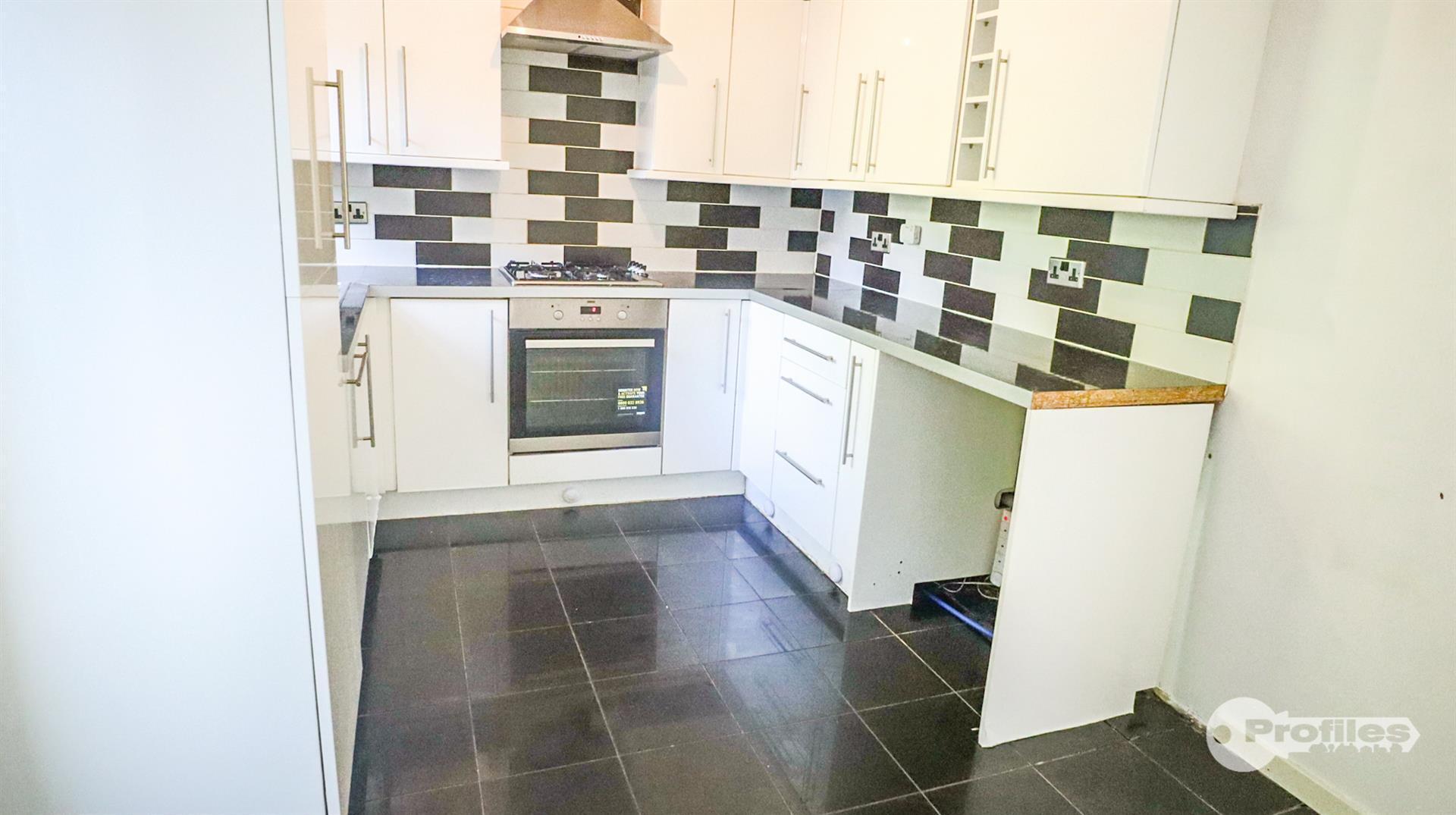 Clifton Way, Hinckley Image 5