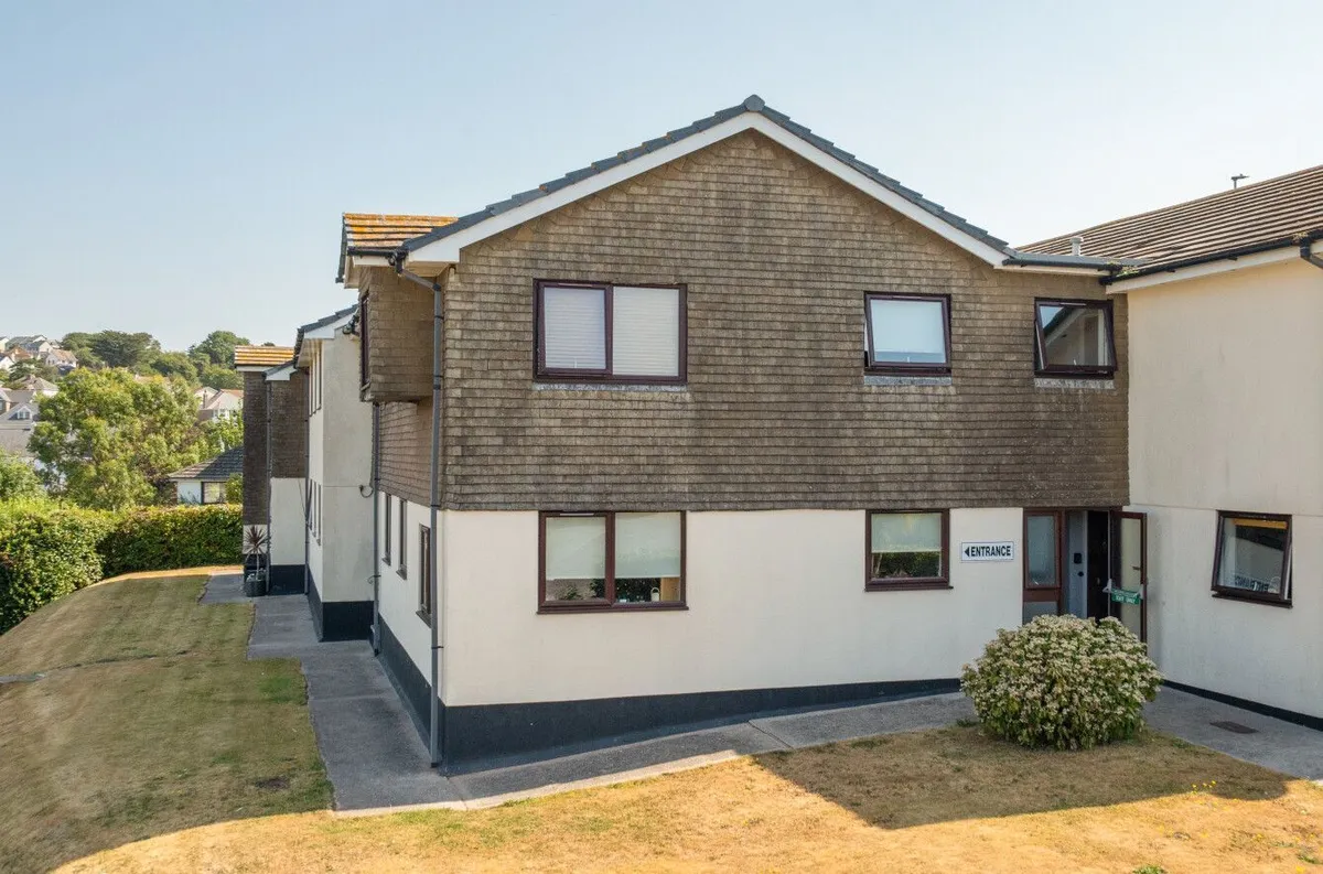 Saffron Court, Kingsbridge