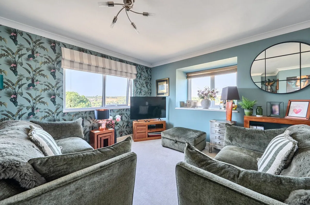 Saffron Court, Kingsbridge