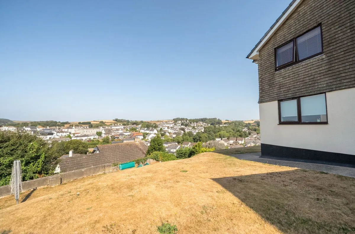 Saffron Court, Kingsbridge
