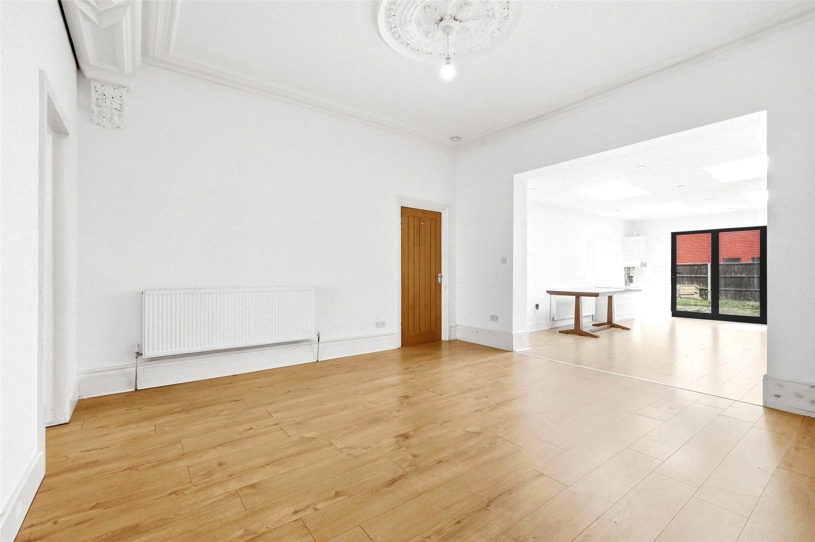 Aldersbrook Road, London, E12 Image 6