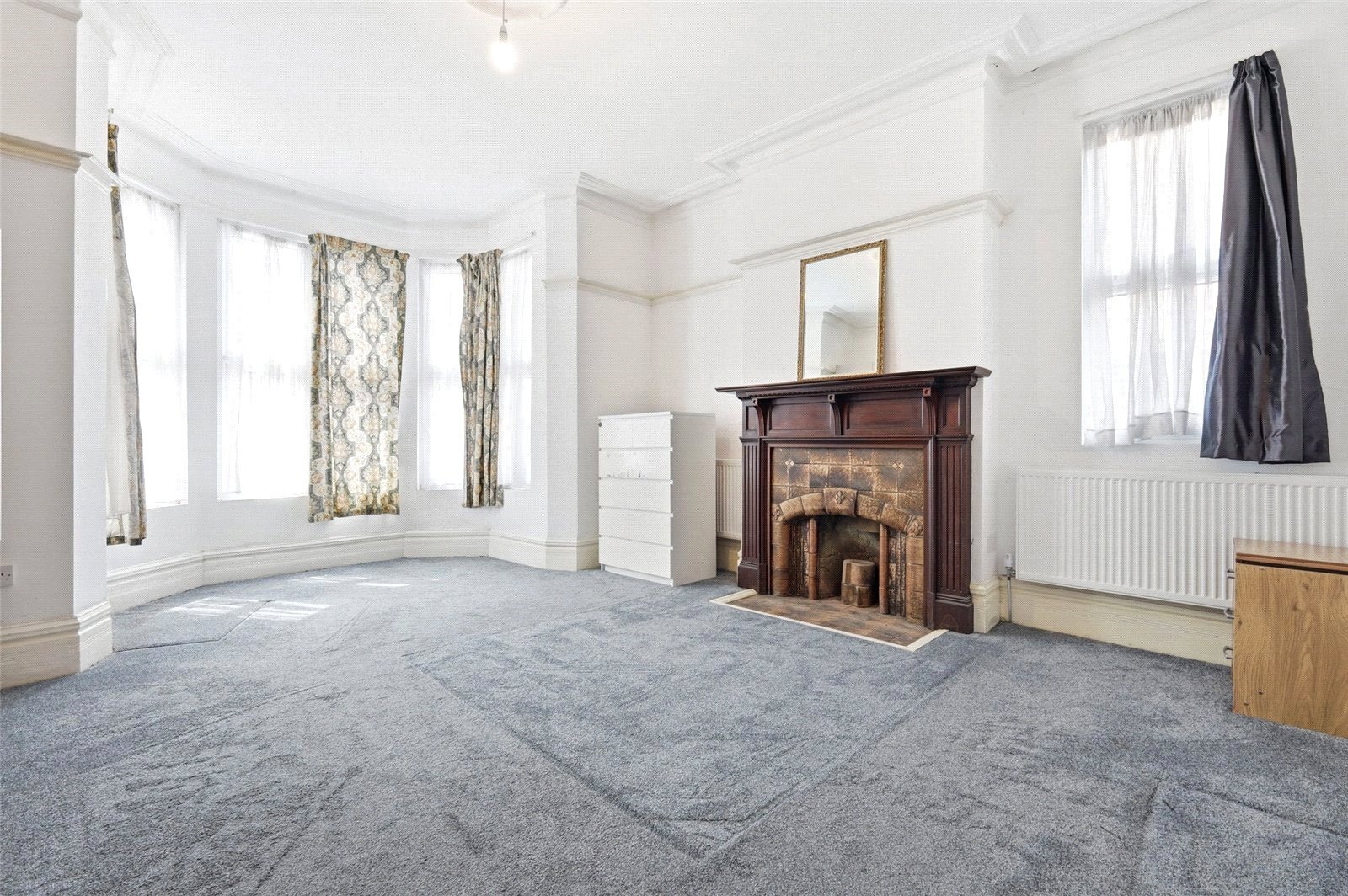 Aldersbrook Road, London, E12 Image 7