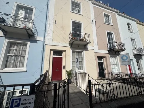 Southleigh Road, Cliftonphoto