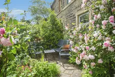 Magdale, Honley, Holmfirth