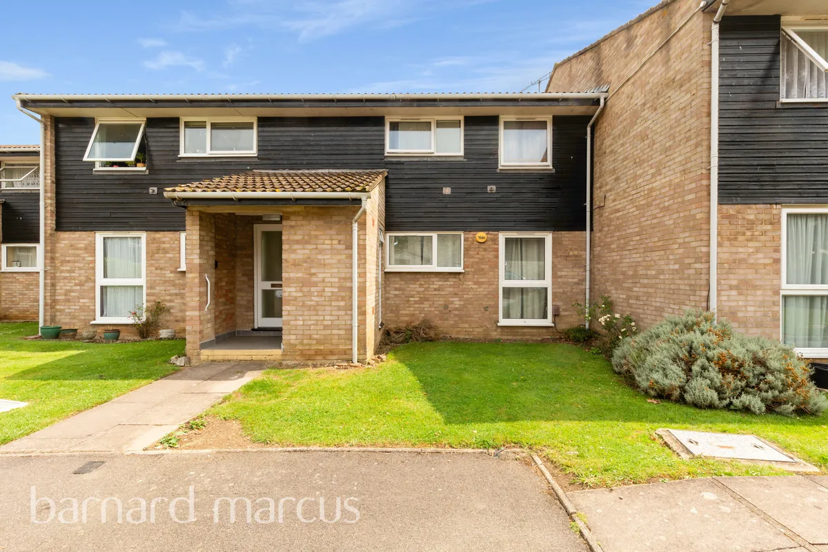 Hove Gardens, SUTTON