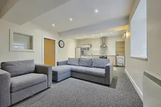 Meltham Road, Honley, Holmfirth