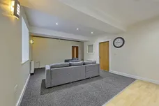 Meltham Road, Honley, Holmfirth