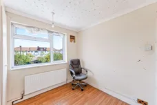 Kingsbridge Road, Morden