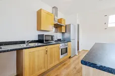 Iris Crescent, Lincoln