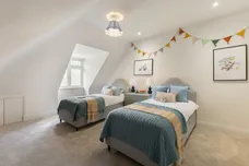 Ronmar Place, Leatherhead Road, Oxshott, KT22 photo 15