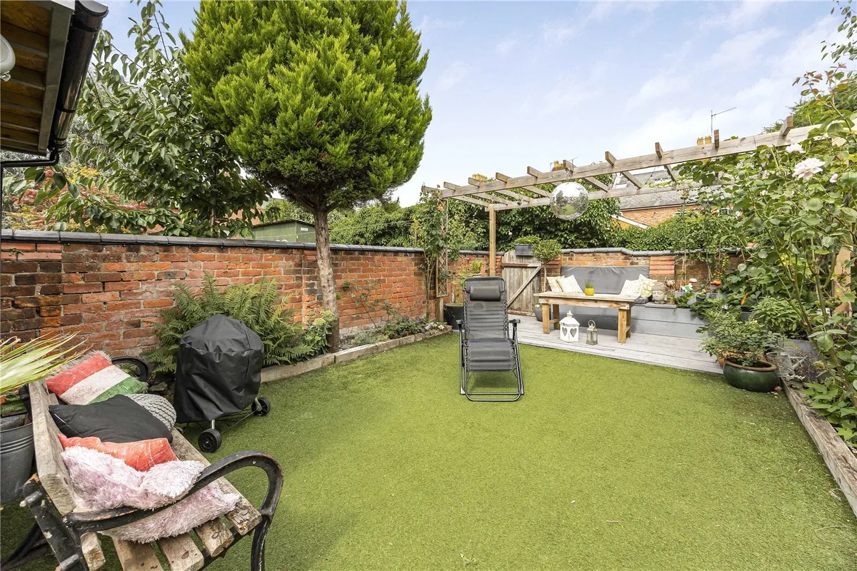Marmion Road, Henley-on-Thames, Oxfordshire, RG9