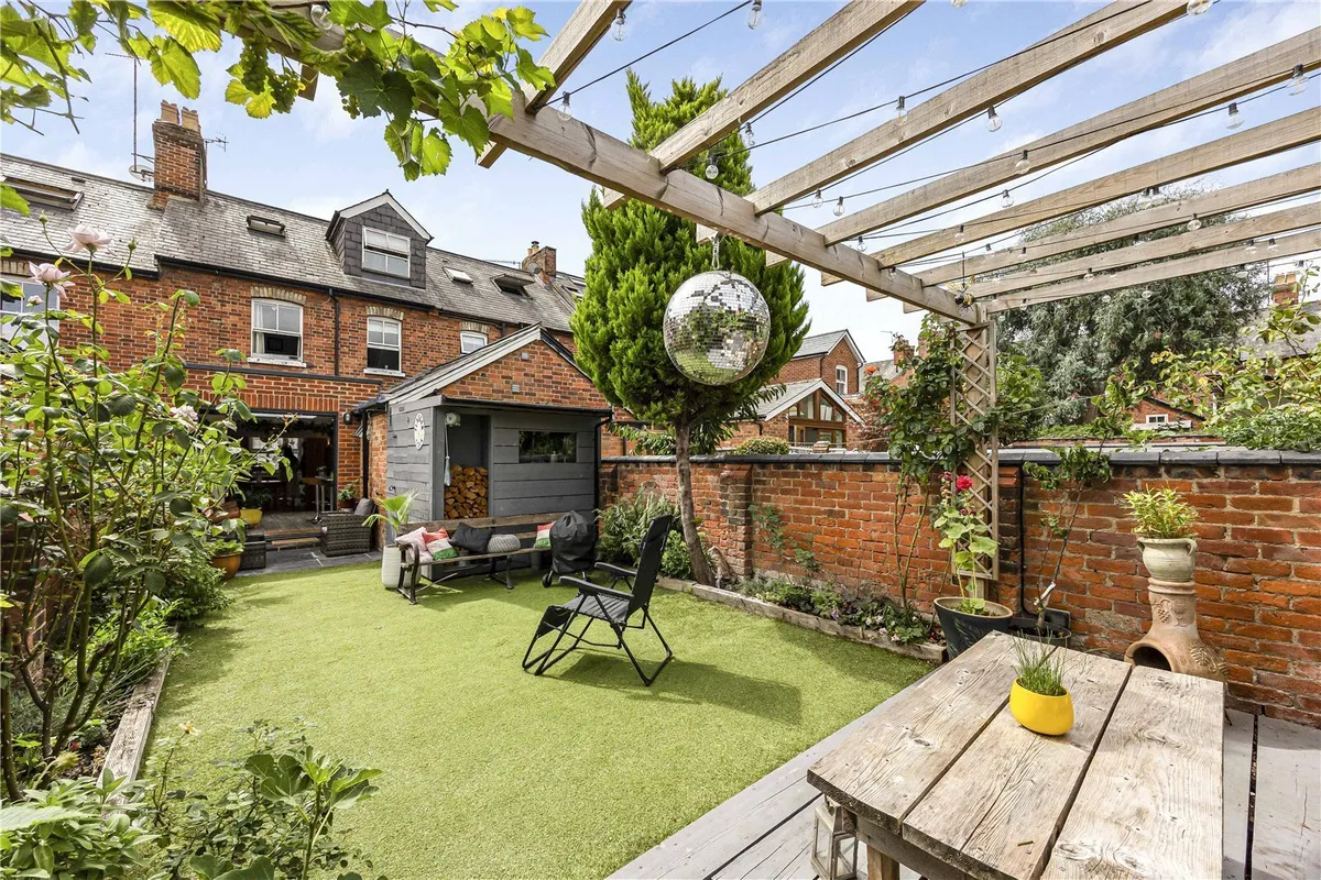 Marmion Road, Henley-on-Thames, Oxfordshire, RG9