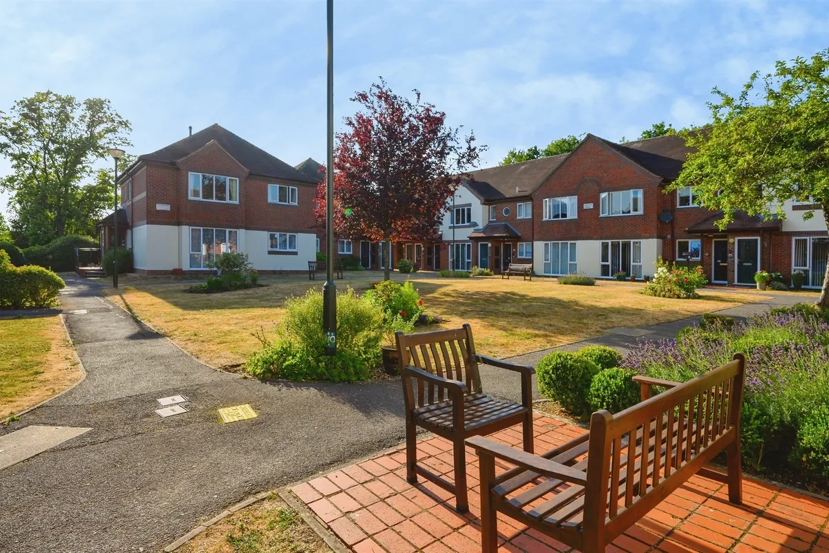 Northwood Square, Fareham