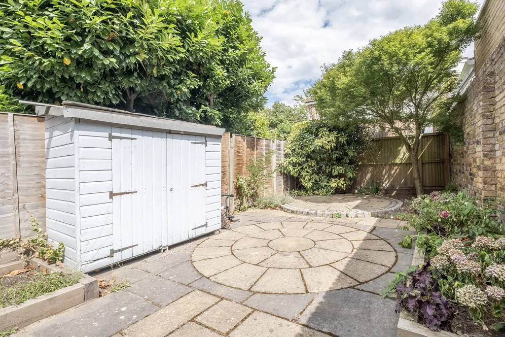 Colinette Road, London, SW15 photo 15